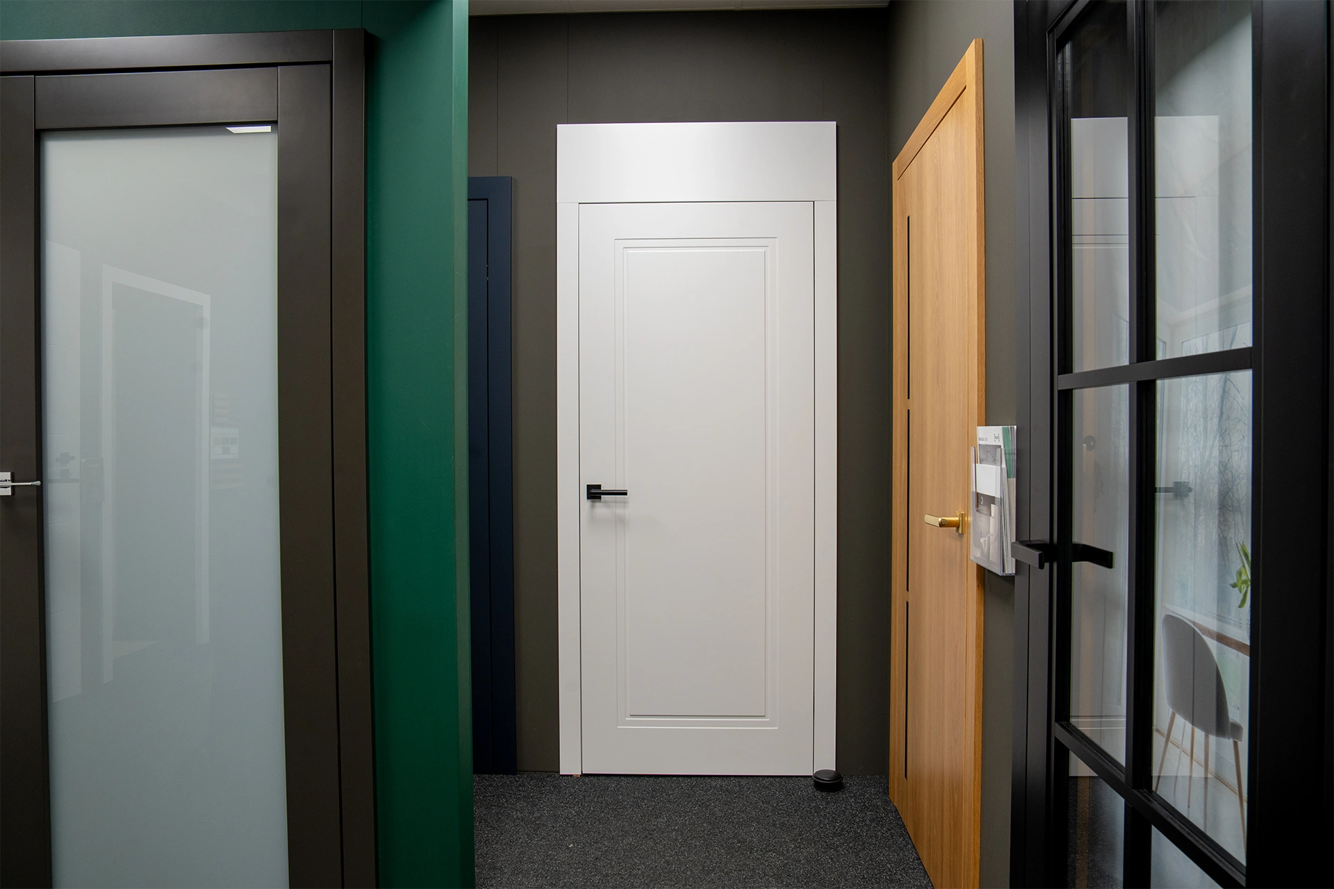 Ekspozycja drzwi ukrytych 5